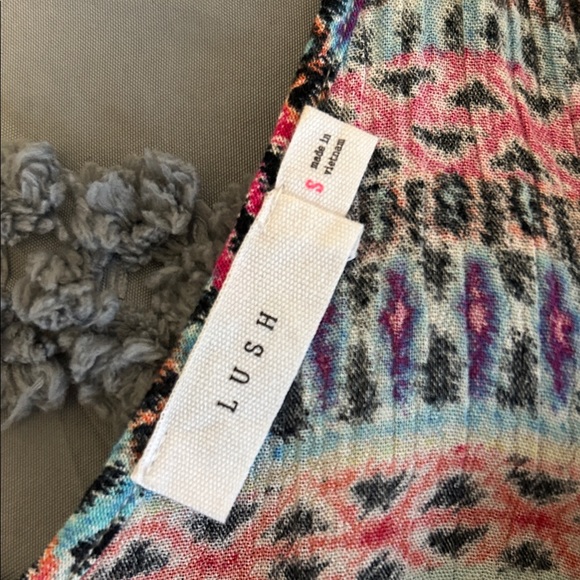 Lush Colorful Top - Picture 7 of 7